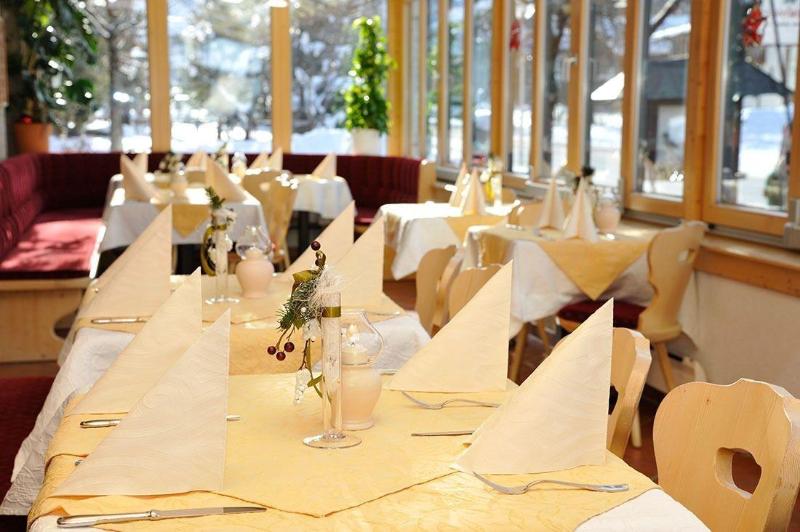 Hotel Alpina image