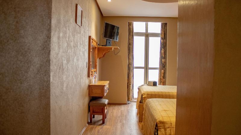 Hotel Juarez image