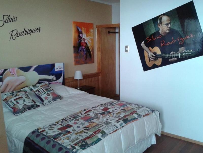 Ecomusic Hotel image