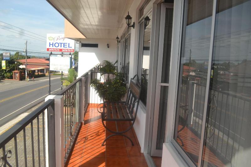 Regina Hotel image
