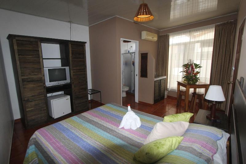 Regina Hotel image