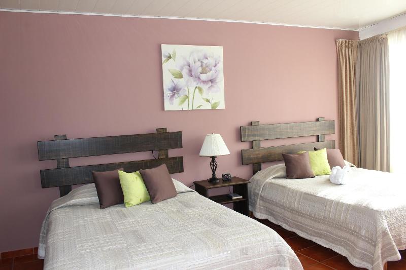 Regina Hotel image