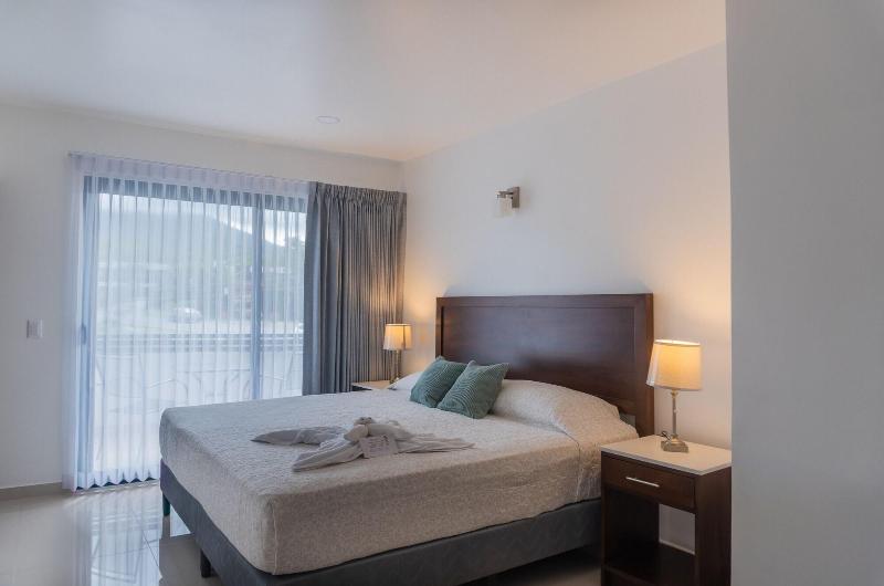 Regina Hotel image