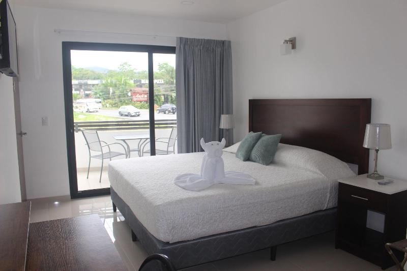 Regina Hotel image