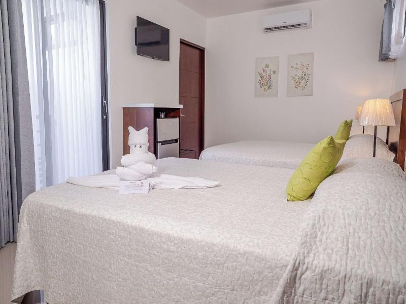 Regina Hotel image