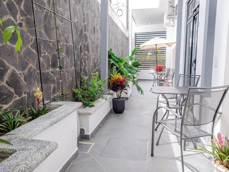 Regina Hotel image