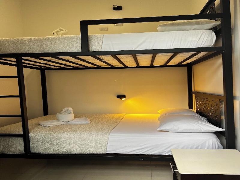 Regina Hotel image