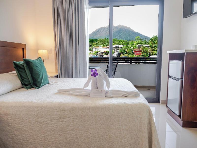 Regina Hotel image