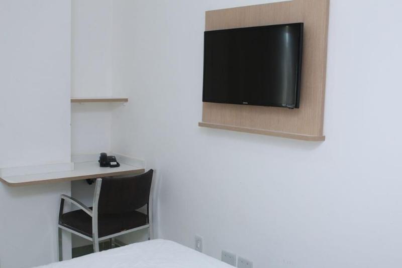 Champs Dumont Apart Hotel image
