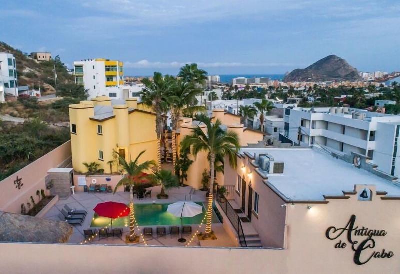 Antigua de Cabo image
