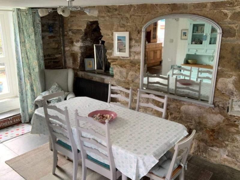 Sandown Cottage image