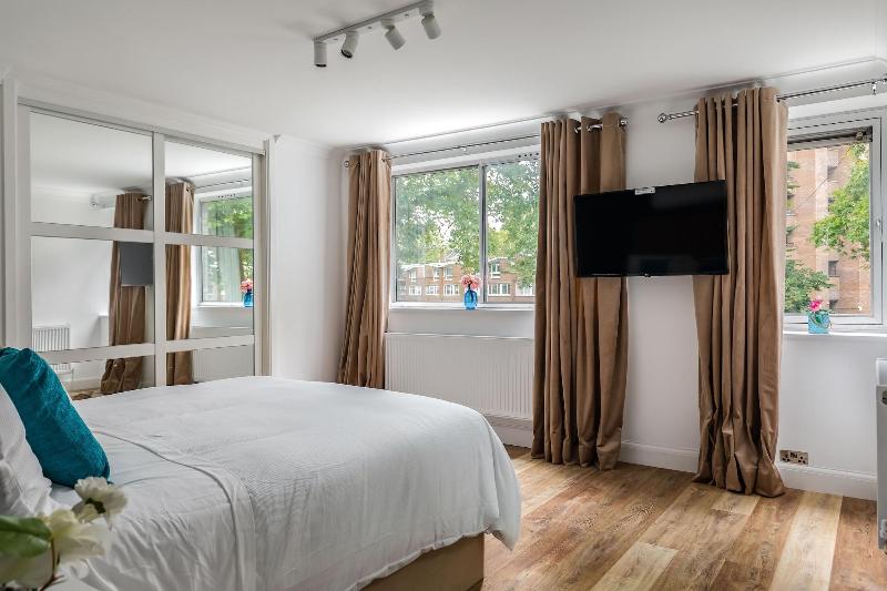 Luxury Villa 6-bed Next to Marble Arch image