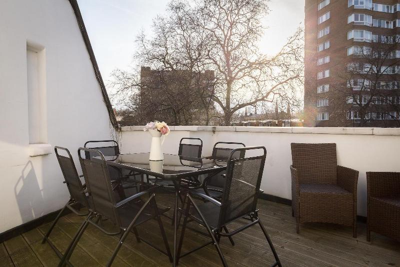 Luxury Villa 6-bed Next to Marble Arch image