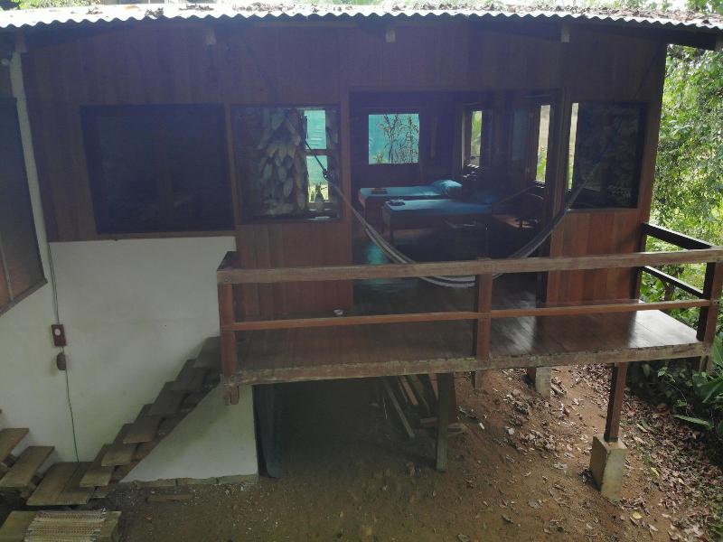 CabaÃ±as Bajo Bosque Drake