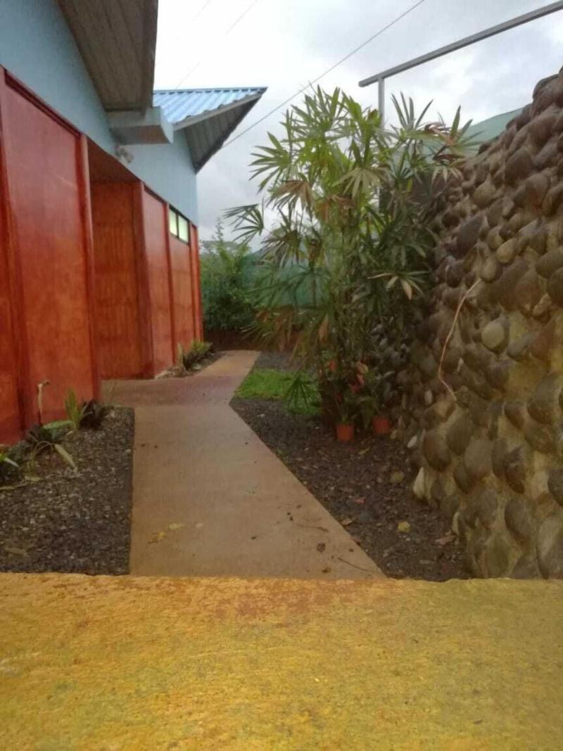 Cabinas Ecogarden Arenal image