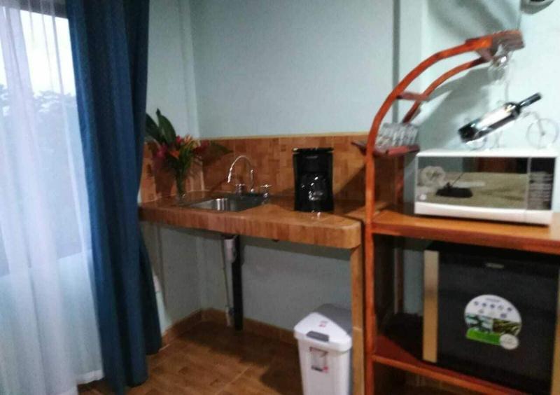 Cabinas Ecogarden Arenal image