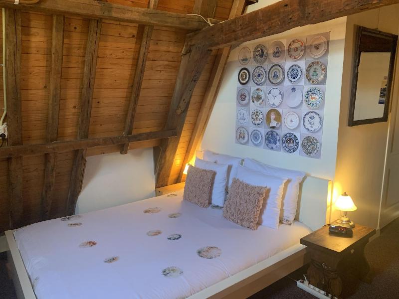 Amsterdam Central Guest House image