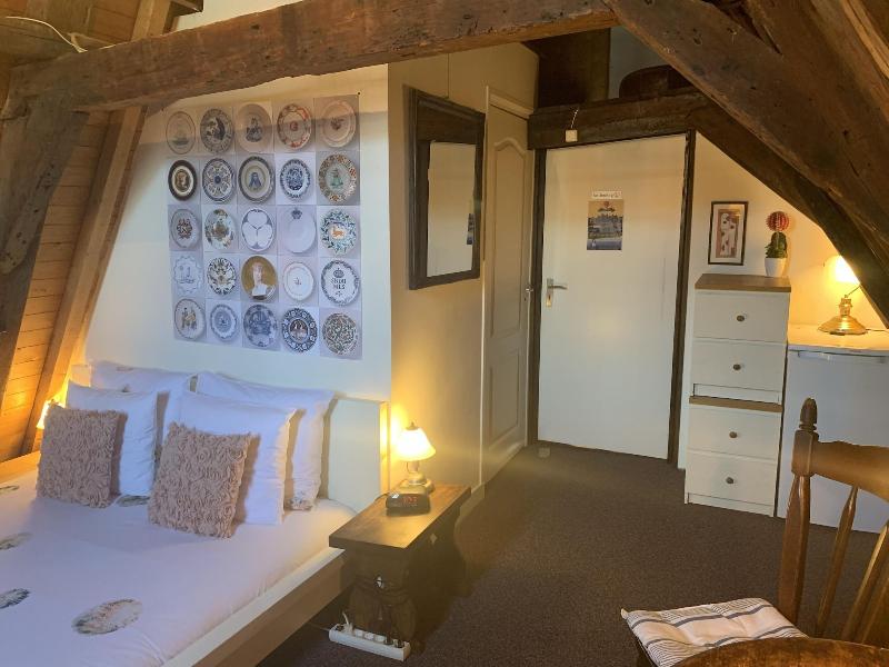 Amsterdam Central Guest House image