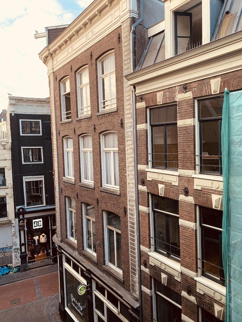 Amsterdam Central Guest House image
