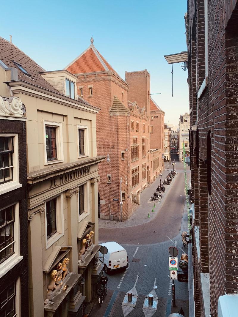 Amsterdam Central Guest House image