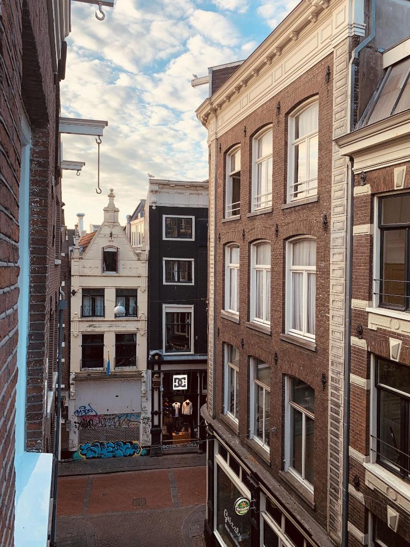 Amsterdam Central Guest House image