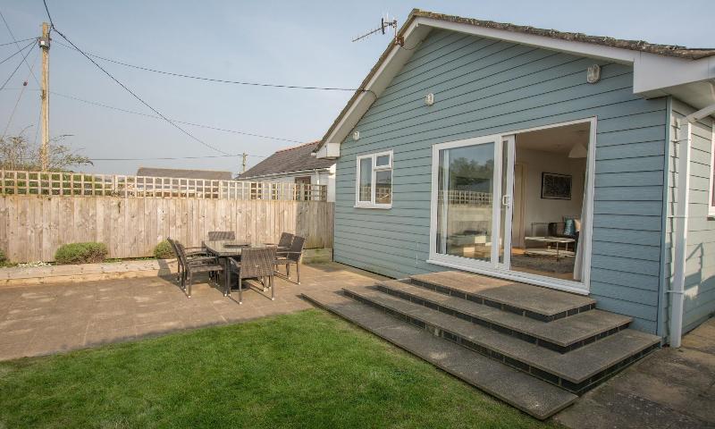 Swallows Croyde 3 Bedrooms, Sleeps 6, Beach Chale image