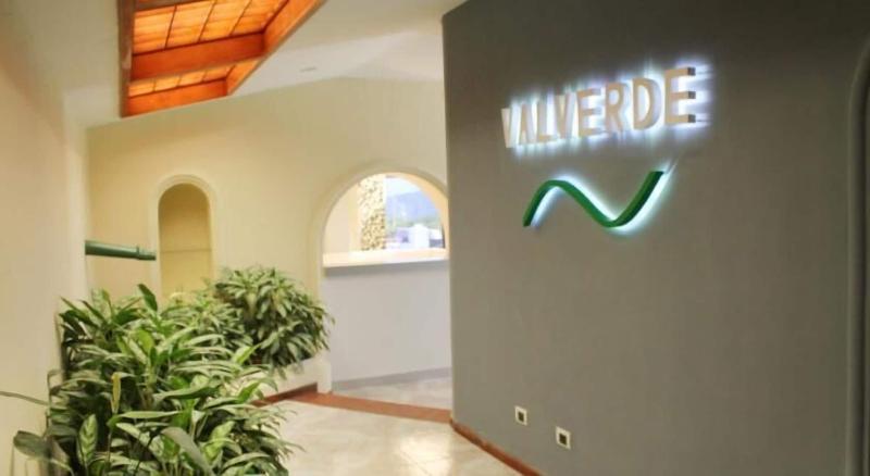Hotel Boutique Valverde Cumbres de la Escalon image