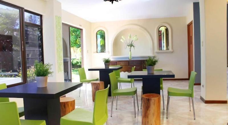 Hotel Boutique Valverde Cumbres de la Escalon image