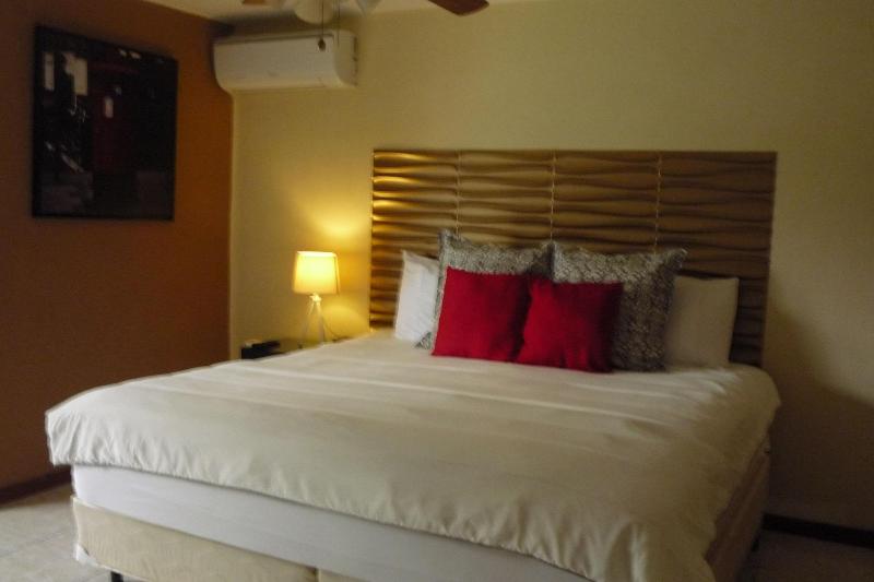 Hotel Boutique Valverde Cumbres de la Escalon image