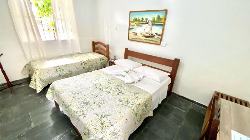 Pousada Bougainville image