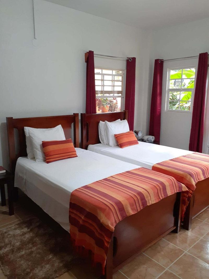 Greenhaven Cottage B&B image