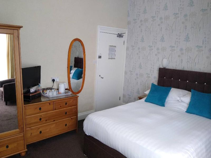 Hazeldene Guest House image