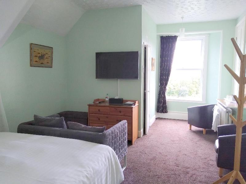Hazeldene Guest House image