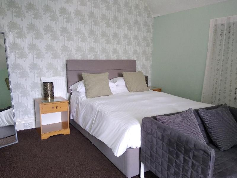 Hazeldene Guest House image