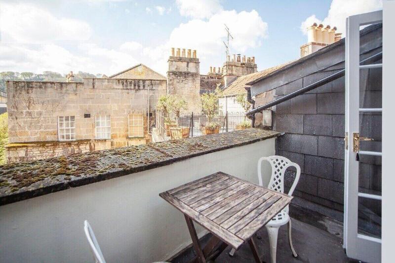 The Georgian Townhouse Pierrepont Place image