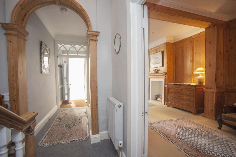 The Georgian Townhouse Pierrepont Place image