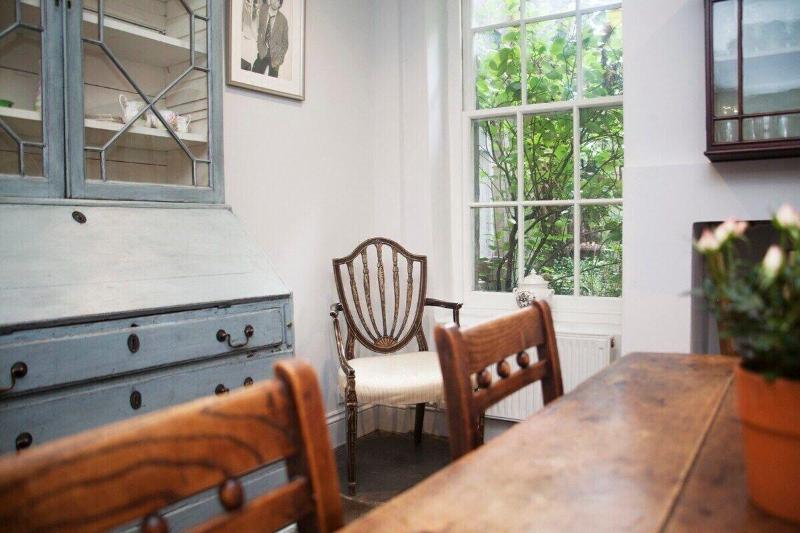 The Georgian Townhouse Pierrepont Place image