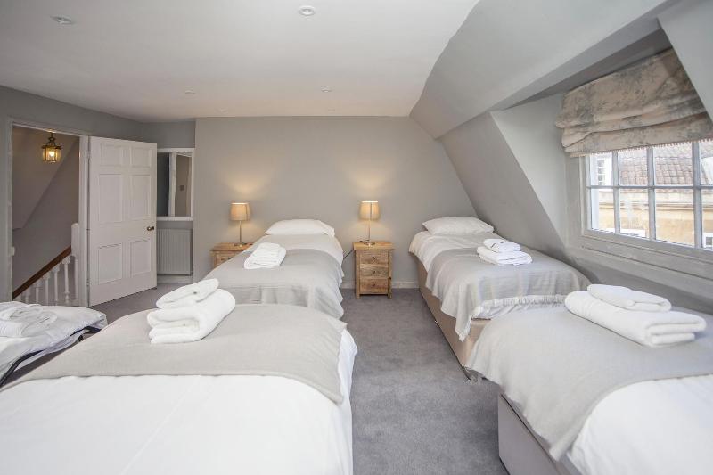 The Georgian Townhouse Pierrepont Place image