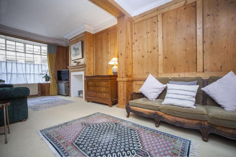 The Georgian Townhouse Pierrepont Place image