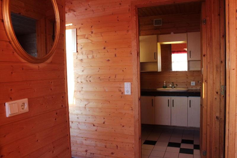 Uthlid Cottages image