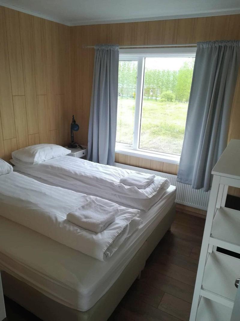 Uthlid Cottages image