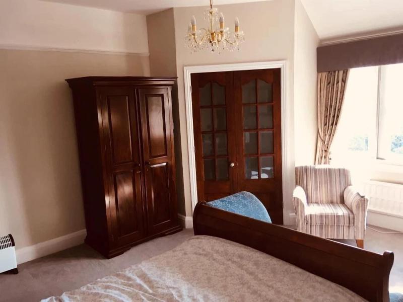 Brass Castle Country House Accommodation image