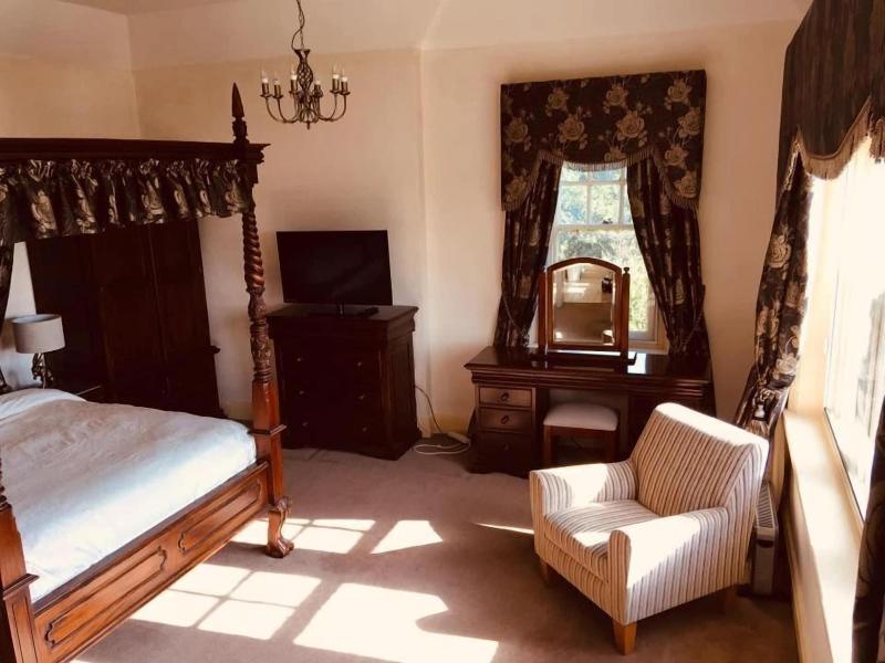Brass Castle Country House Accommodation image