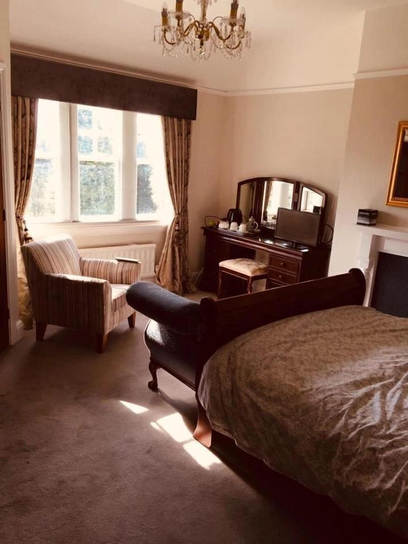 Brass Castle Country House Accommodation image
