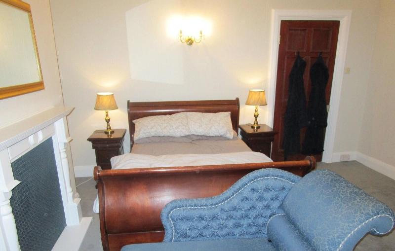 Brass Castle Country House Accommodation image