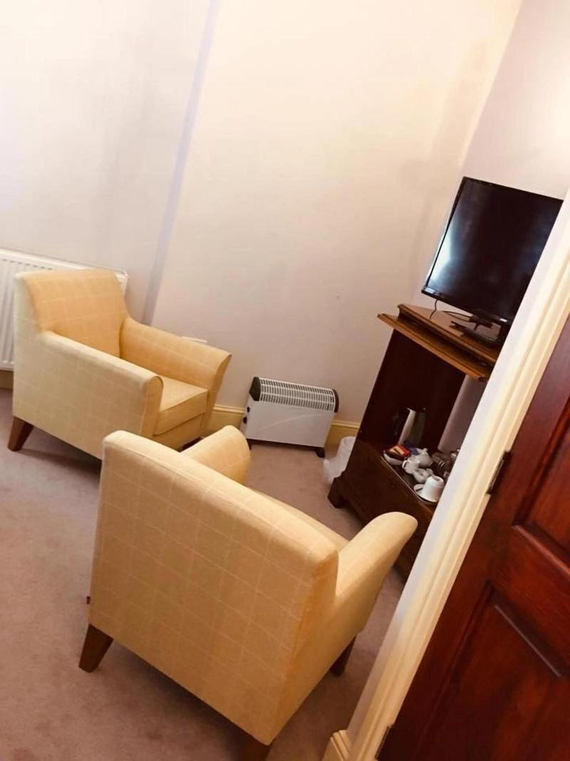 Brass Castle Country House Accommodation image