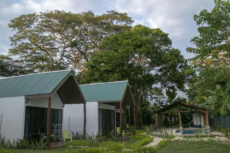 Villas Cabuya Beach & Forest image