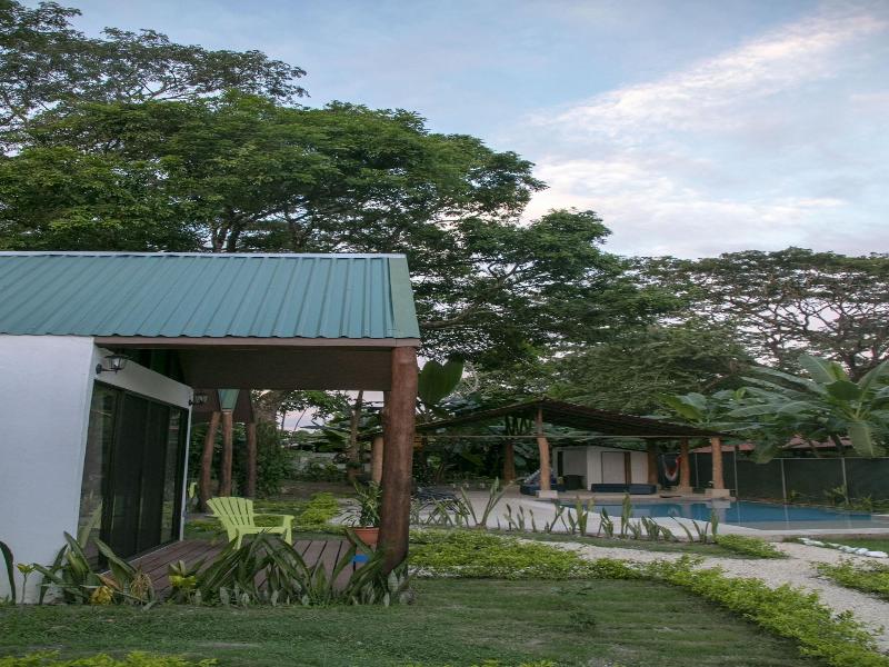 Villas Cabuya Beach & Forest image