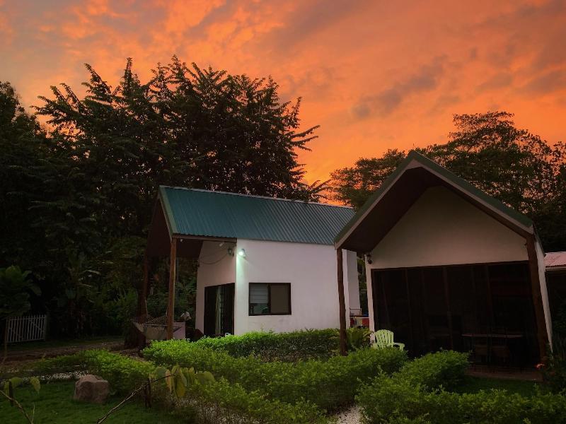 Villas Cabuya Beach & Forest image