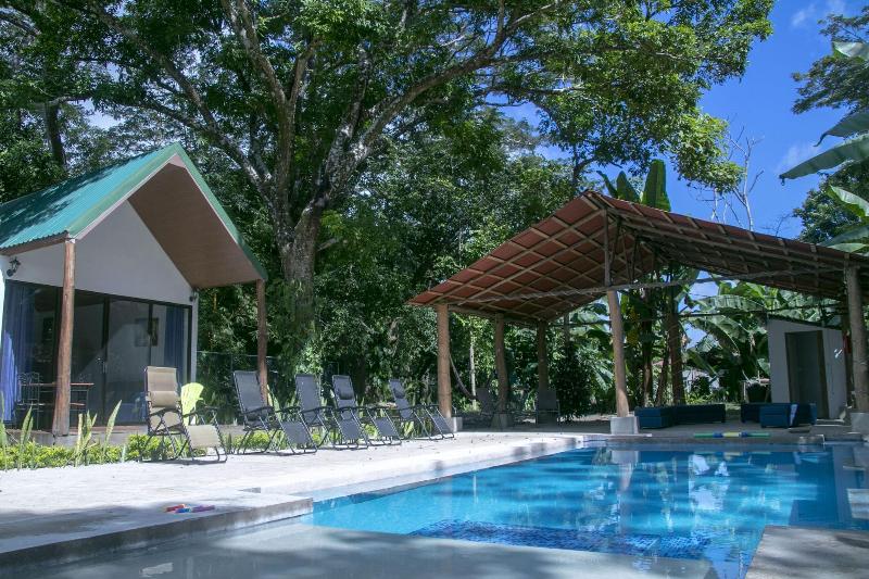 Villas Cabuya Beach & Forest image